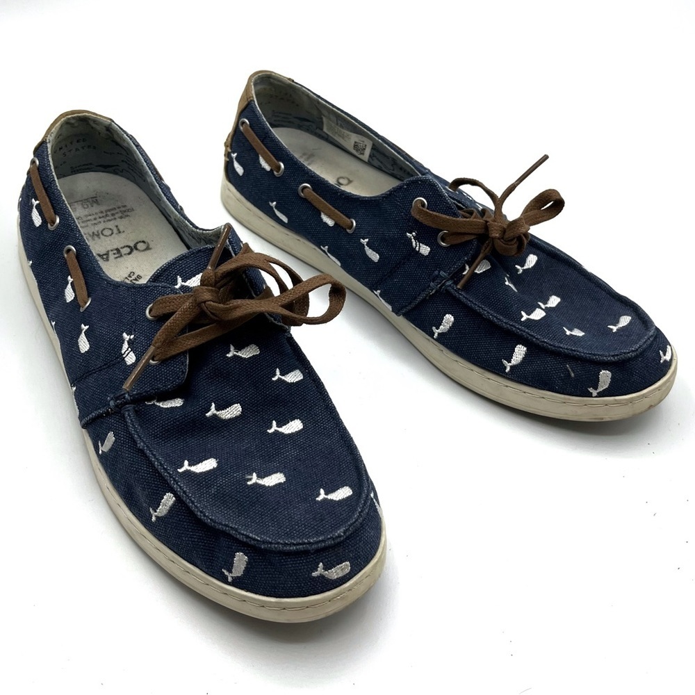Toms Navy Blue Boat Shoes with White Whale Pattern